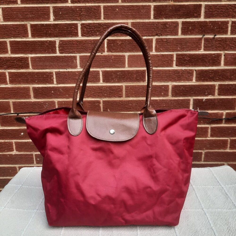 Classic Longchamp Le Pliage style nylon tote in burgundy